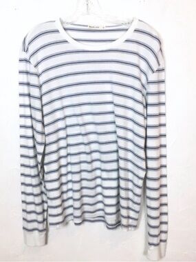 Marine Layer White Long Sleeve Tee with Navy Stripes
Medium